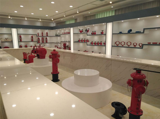 消防(fang)設備廠家爲(wei)您介紹水型(xíng)滅火器的原(yuán)理是什麽